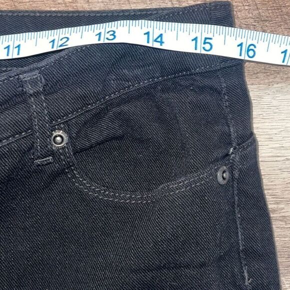 Chico's Women's Platinum Straight Leg Zip Hemline Denim Black Size 1.5 - Picture 7 of 9